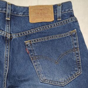 Vintage Y2K‎ Levi's 550 Relaxed Fit Medium Blue Wash Mens Jeans Size 33
